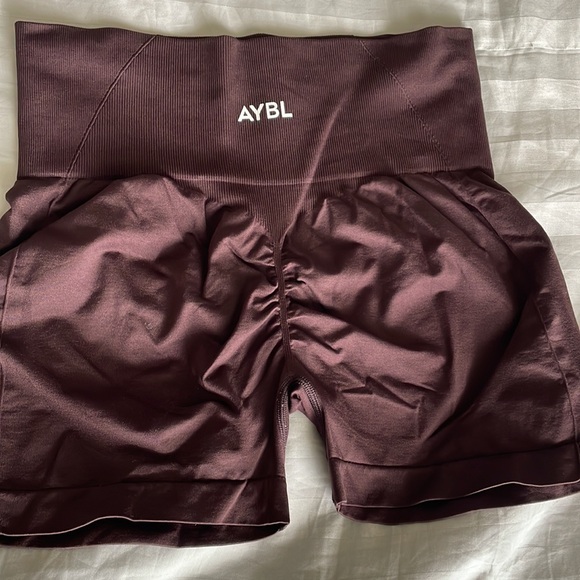 AYBL Butt Scrunch Shorts - Picture 2 of 2